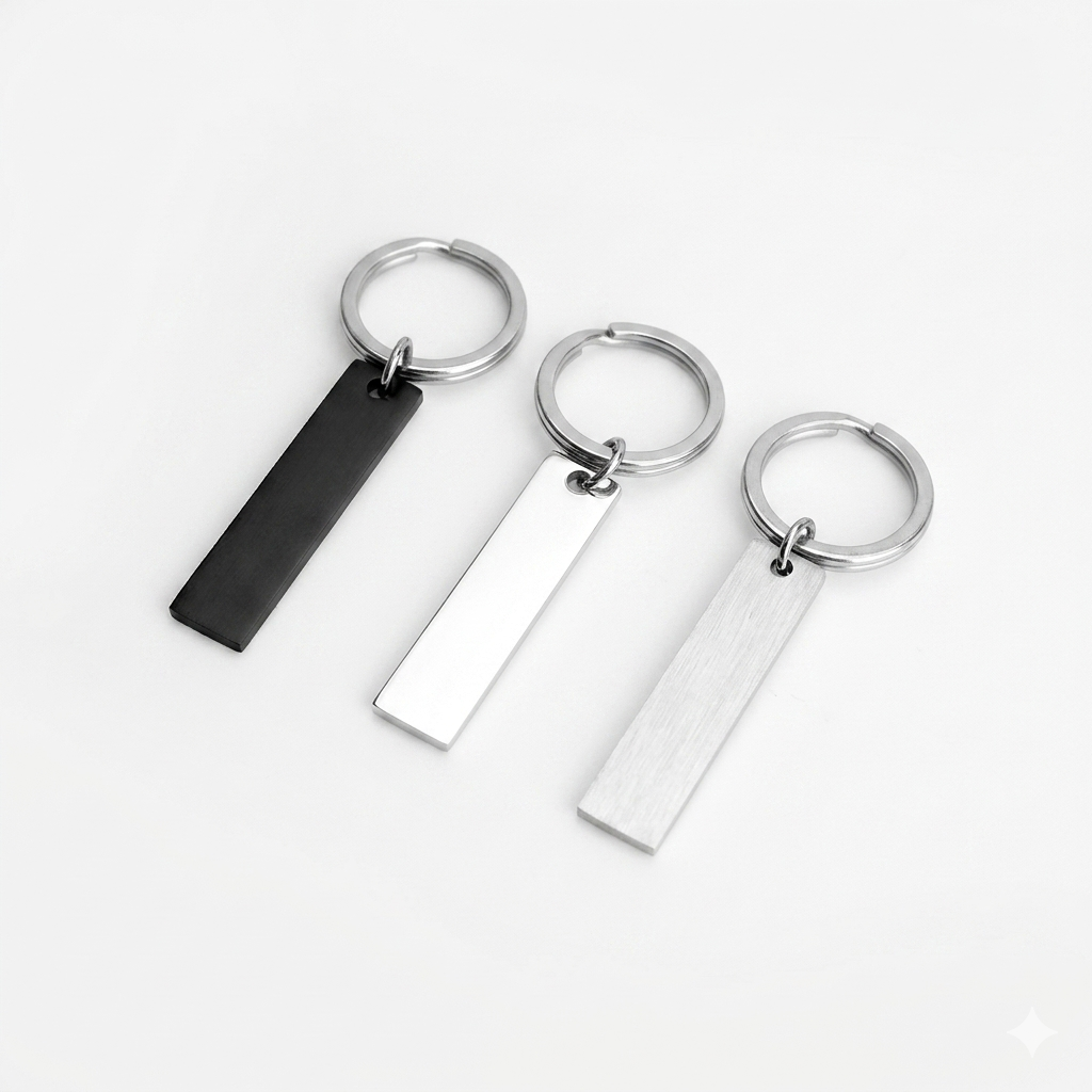45×10长方形钥匙扣 (9) Technical dimensions of a flat rectangle metal bar keychain showing 45mm by 10mm pendant and 28mm key ring size for B2B supplier catalog.Can be used for laser engraving custom text.