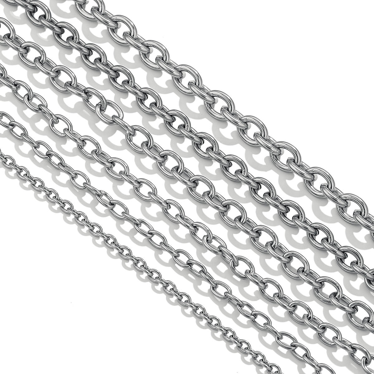 Stainless steel O-link and cable chains in various sizes for B2B suppliers.