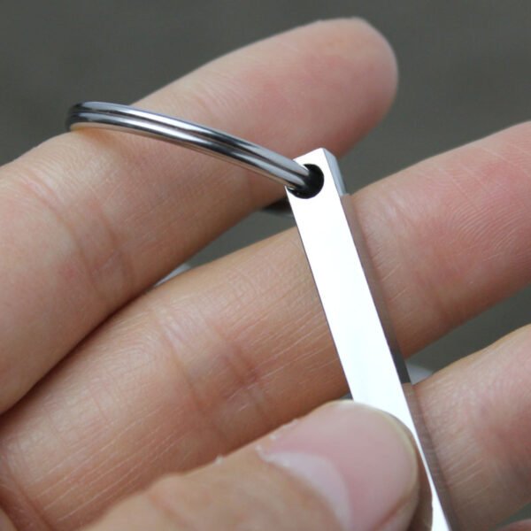 打孔长条钥匙扣 (8) Wholesale Stainless Steel Blank Bar Keychains, Rectangle 3D Vertical Pillar Key Rings for Laser Engraving & Custom Logos
