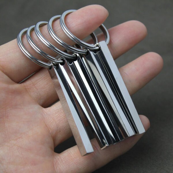 打孔长条钥匙扣 (9) Wholesale Stainless Steel Blank Bar Keychains, Rectangle 3D Vertical Pillar Key Rings for Laser Engraving & Custom Logos