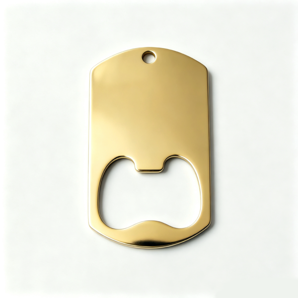 军牌开瓶器 (3) A single blank mirror polished 18K gold plated stainless steel dog tag shape bottle opener keyring flatly laid on a white clean background.