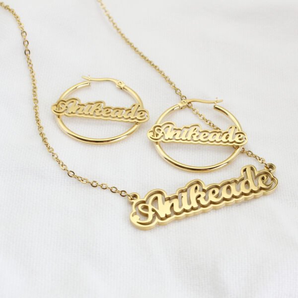 描边项链耳环套装_0004_图层 3 Stainless Steel Custom Nameplate Jewelry Sets – 3D 2-Layer Script Letter Necklace & Hoop Earrings Bundle